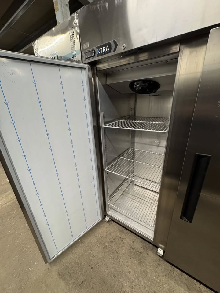 Foster XR 1300 H Xtra Commercial Refrigerator Fridge +2°/+8°C - Image 2