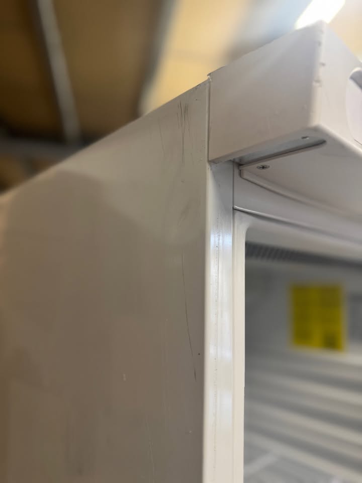 Polar C-Series Upright Fridge White 400Ltr - Image 8