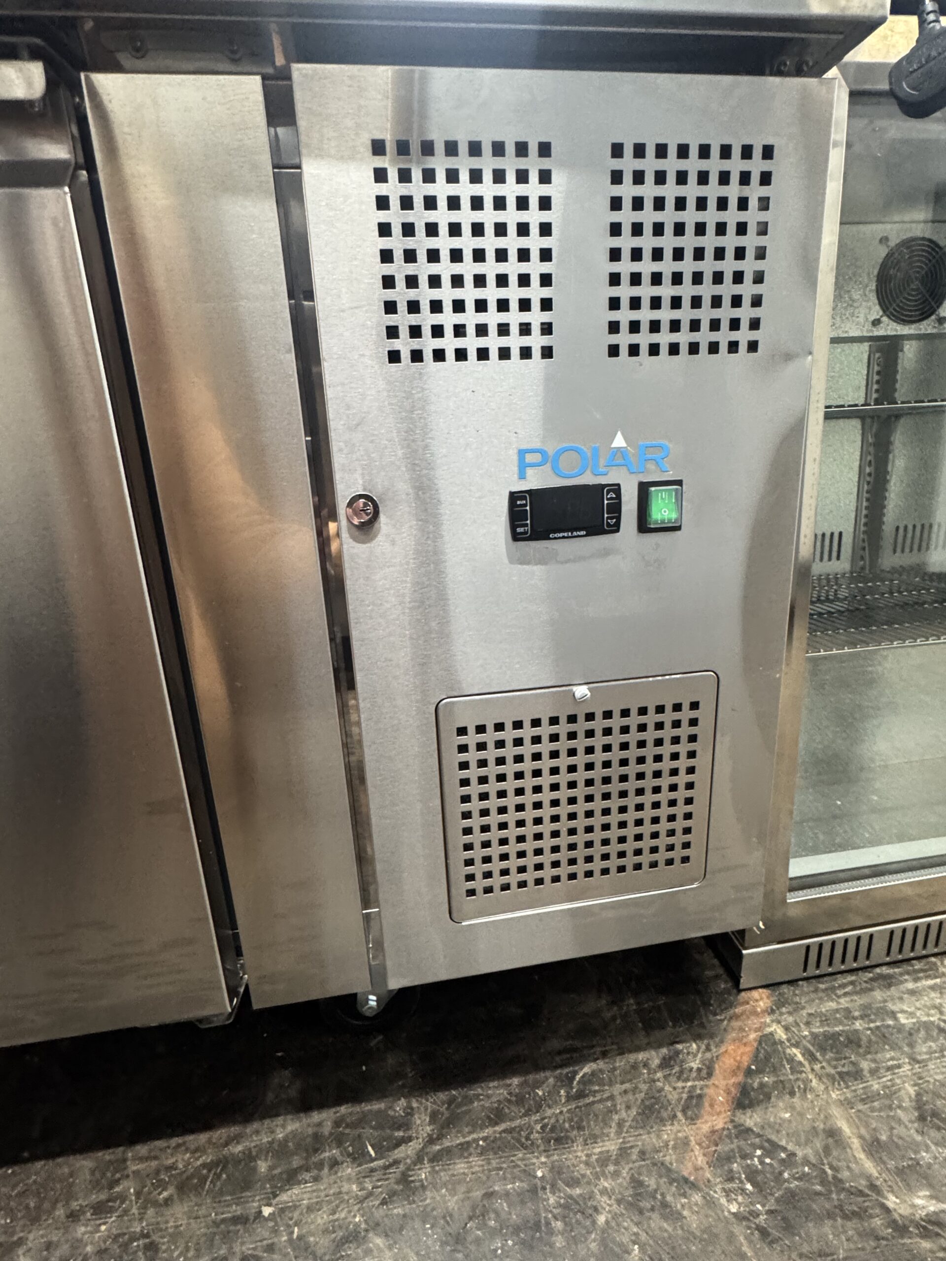 Polar four Door pizza prep - salad bar Fridge - Image 6