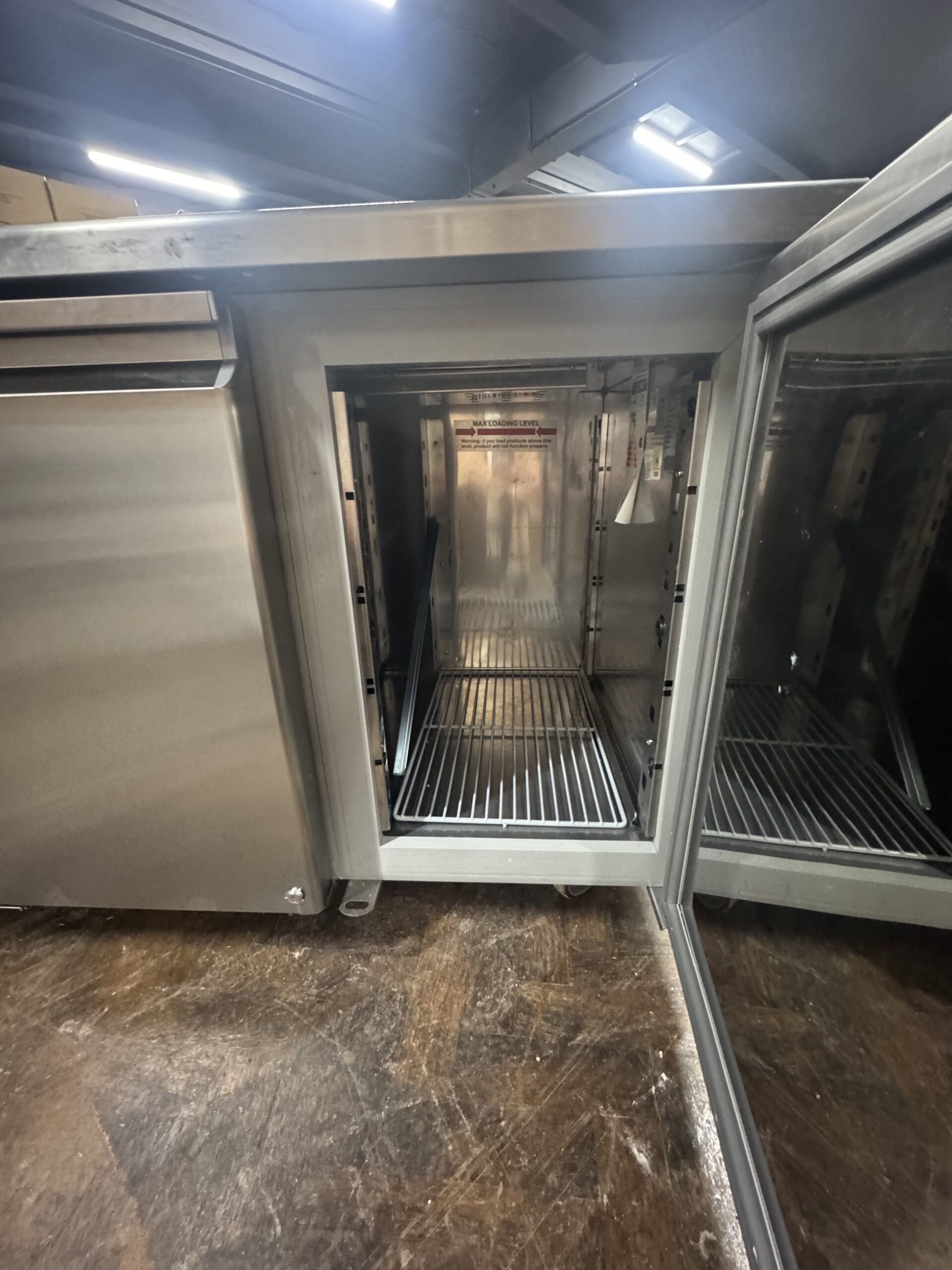 Polar 4 Door Freezer - Image 7