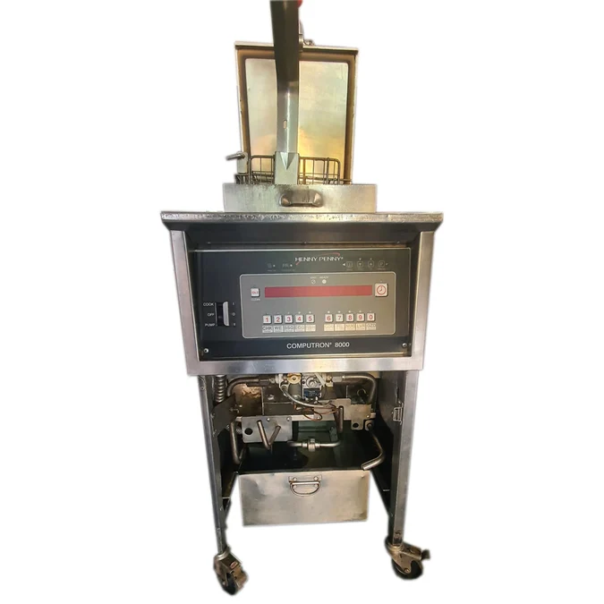 Refurbished Henny Penny 4 Head Gas Pressure Fryer - Image 2